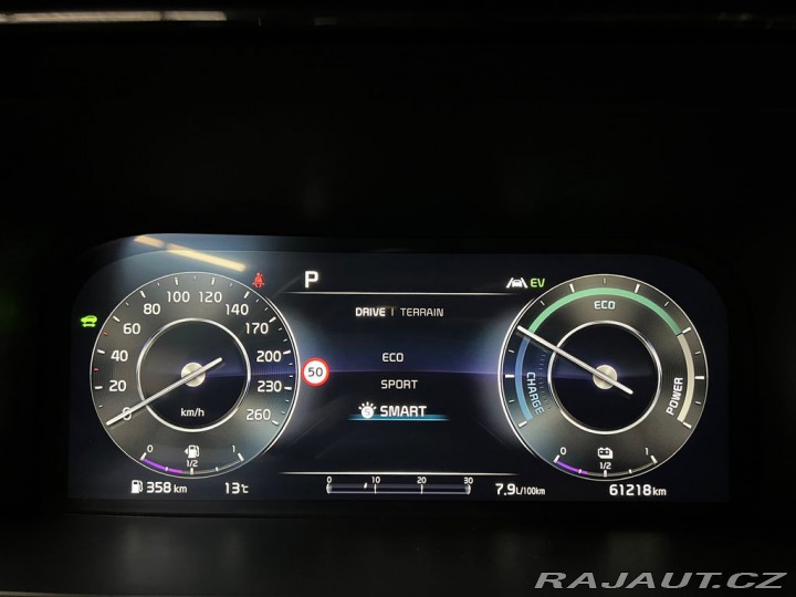 Kia Sorento 1.6T-GDi HYBRID 4WD, PANO 2023