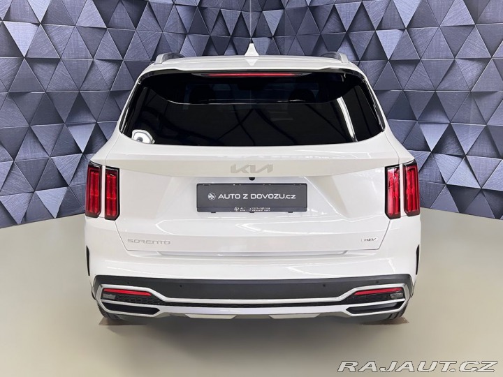 Kia Sorento 1.6T-GDi HYBRID 4WD, PANO 2023