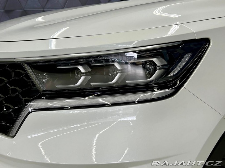 Kia Sorento 1.6T-GDi HYBRID 4WD, PANO 2023