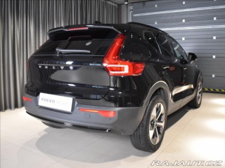 Volvo XC40 2,0 B3 Plus Bezklíč 2023