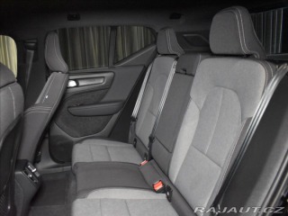 Volvo XC40 2,0 B3 Plus Bezklíč 2023