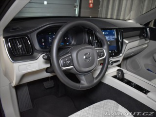 Volvo XC60 2,0 B5 AWD CORE BLIS,Bezk 2025