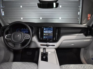 Volvo XC60 2,0 B5 AWD CORE BLIS,Bezk 2025