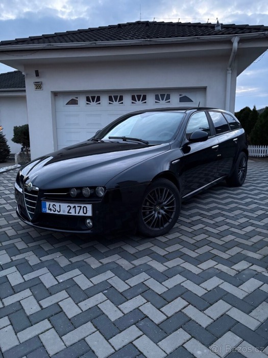 Alfa Romeo 159 2,4   Sportwagon JTD 147