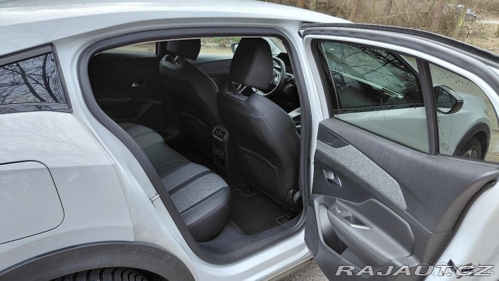 Peugeot 408 1,2   PureTech EAT8, 31 0 1800