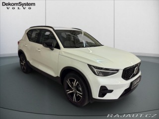 Volvo XC40 2,0 B4 FWD Plus Dark 5143 2025