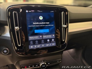 Volvo XC40 2,0 B4 FWD Plus Dark 5143 2025