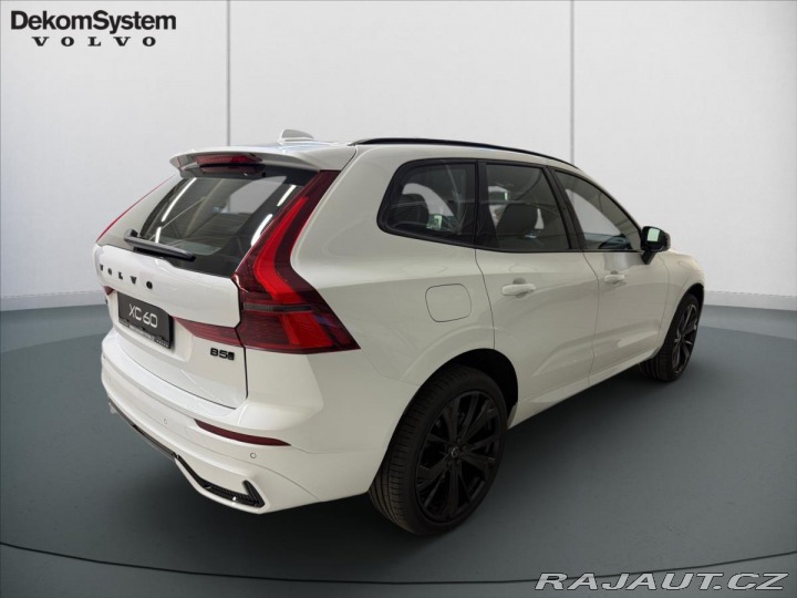 Volvo XC60 2,0 B5 AWD Plus Black Ed 2025