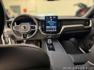 Volvo XC60 2,0 B5 AWD Plus Black Ed 2025