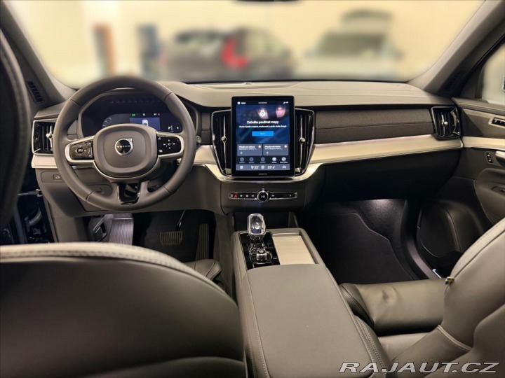 Volvo XC90 2,0 B5 AWD Black Ed. Plus 2025