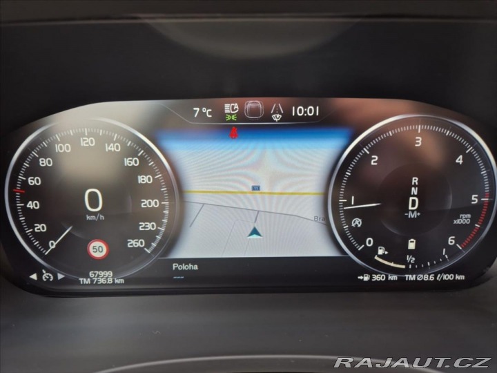 Volvo XC60 2,0 B4 AWD MOMENTUM+ 2020