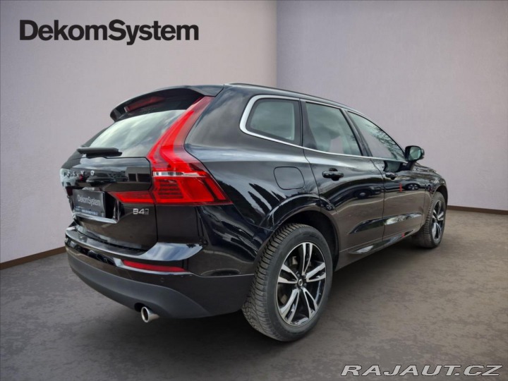 Volvo XC60 2,0 B4 AWD MOMENTUM+ 2020