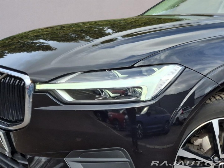 Volvo XC60 2,0 B4 AWD MOMENTUM+ 2020