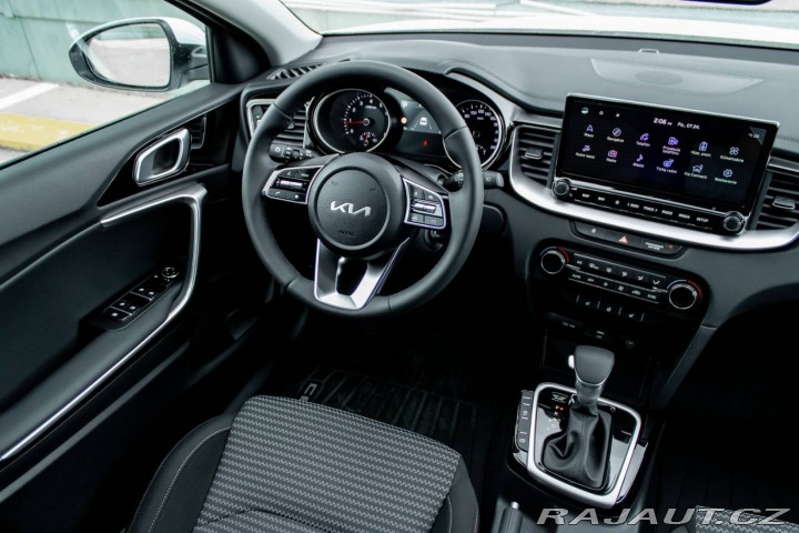 Kia Ostatní modely Ceed SW Ceed SW 1.5 T-GDi/ GOLD/ 2025