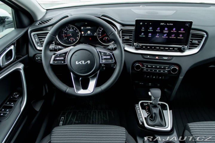 Kia Ostatní modely Ceed SW Ceed SW 1.5 T-GDi/ GOLD/ 2025