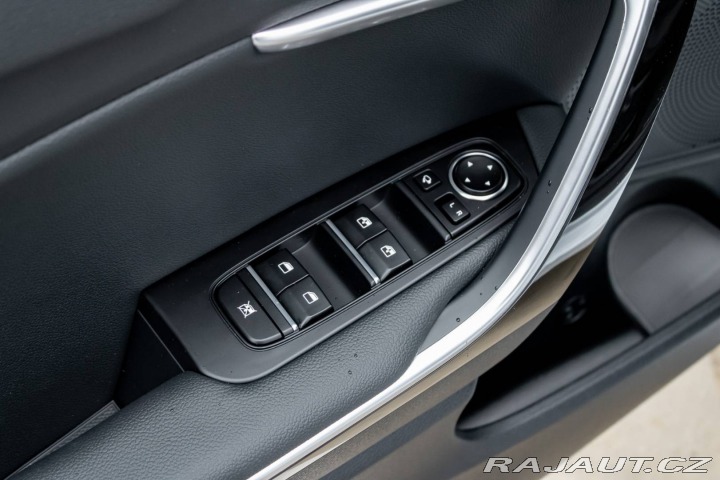 Kia Ostatní modely Ceed SW Ceed SW 1.5 T-GDi/ GOLD/ 2025