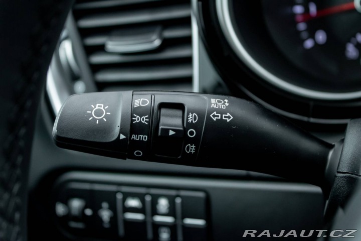 Kia Ostatní modely Ceed SW Ceed SW 1.5 T-GDi/ GOLD/ 2025