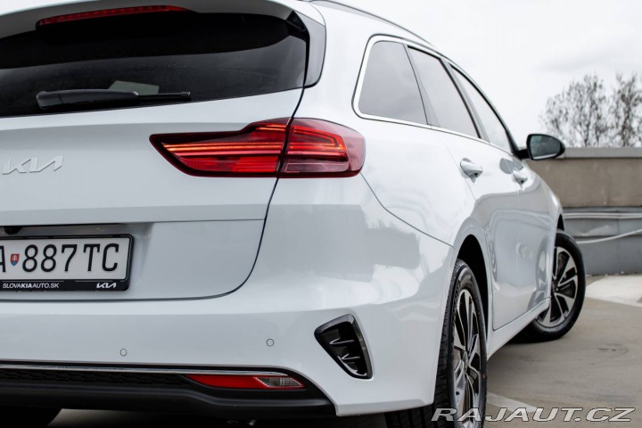 Kia Ostatní modely Ceed SW Ceed SW 1.5 T-GDi/ GOLD/ 2025
