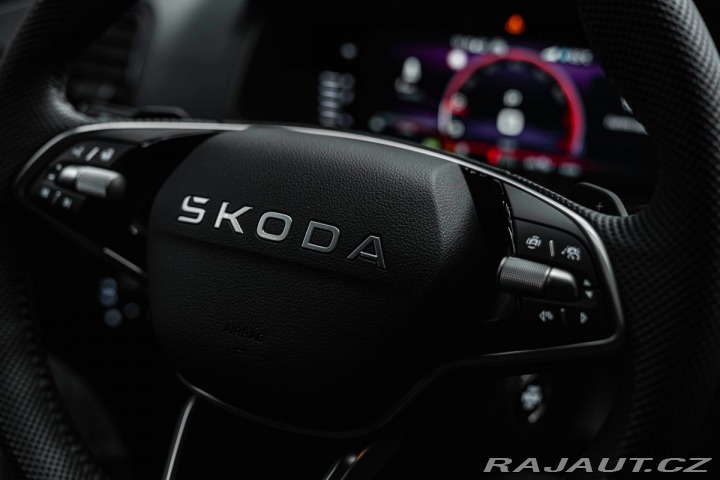 Škoda Karoq Sportline 2025