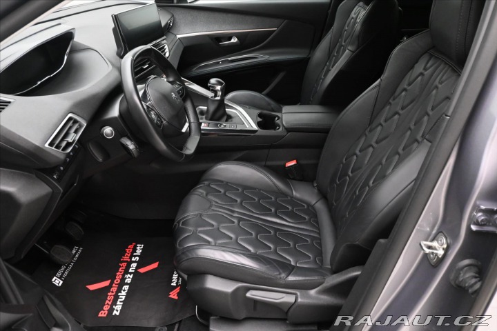 Peugeot 5008 1,5 BlueHdi 96 kW Allure 2022