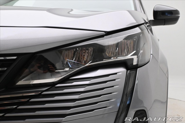 Peugeot 5008 1,5 BlueHdi 96 kW Allure 2022