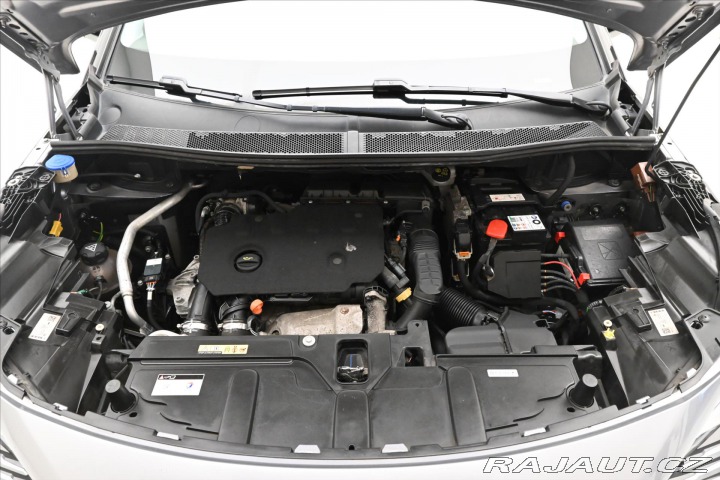 Peugeot 5008 1,5 BlueHdi 96 kW Allure 2022