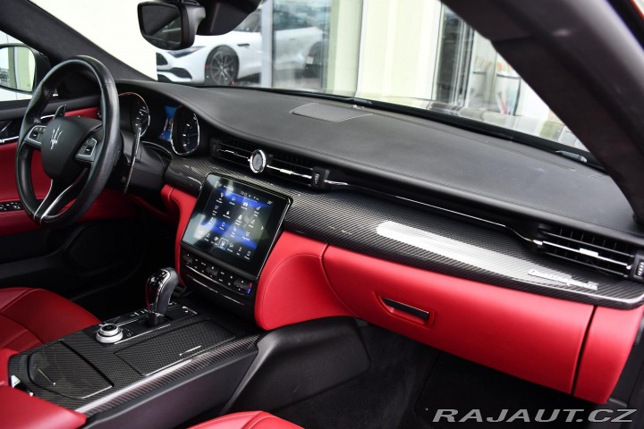 Maserati Quattroporte SQ4 GRANSPORT 3.0 V6 K360 2018