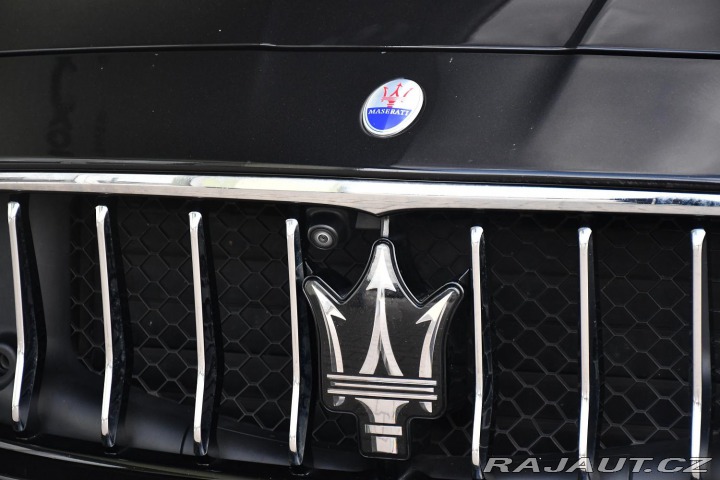 Maserati Quattroporte SQ4 GRANSPORT 3.0 V6 K360 2018