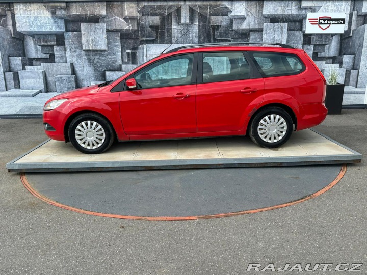 Ford Focus 1.6TDCi, 66KW, VYHŘ. SEDA 2010
