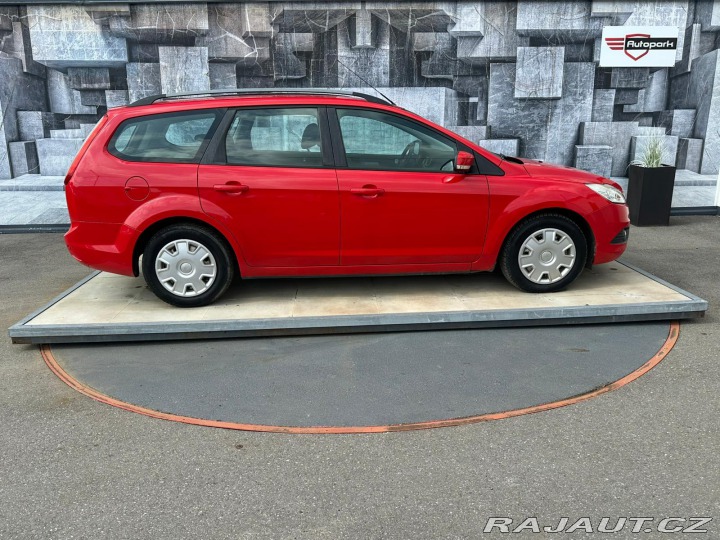 Ford Focus 1.6TDCi, 66KW, VYHŘ. SEDA 2010