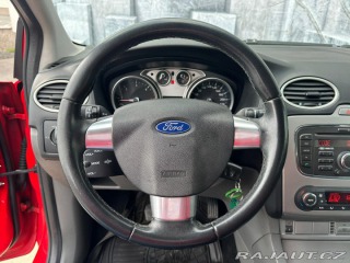 Ford Focus 1.6TDCi, 66KW, VYHŘ. SEDA 2010
