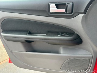 Ford Focus 1.6TDCi, 66KW, VYHŘ. SEDA 2010