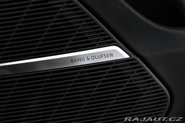 Audi Q8 50TDI Q S-line Matrix Vzd 2024