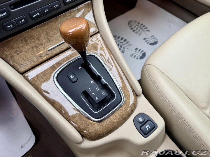 Jaguar X-Type 3,0 V6 Kombi AWD REZERVAC 2005