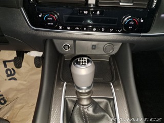 Nissan Qashqai N-CONNECTA 1,3/140k 2025