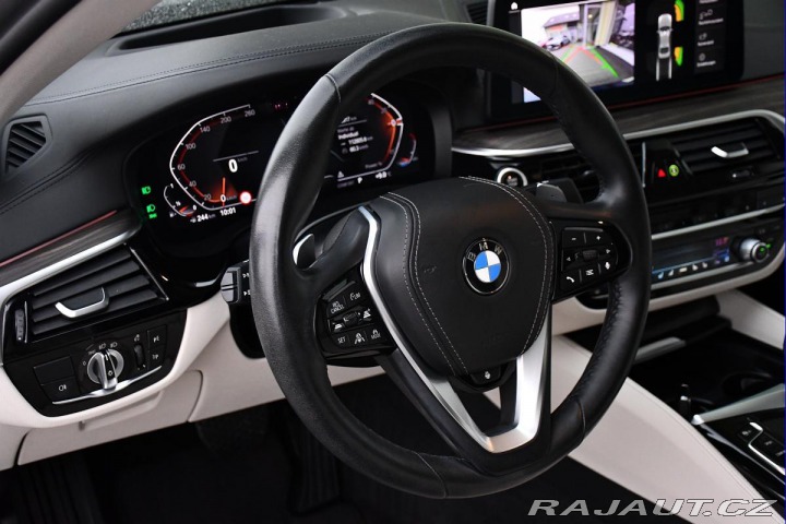 BMW 5 540i xD LUXURY HUD REZERV 2022