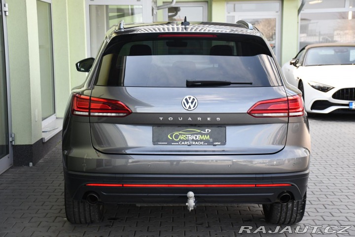 Volkswagen Touareg 3.0TDi 4MOTION REZERVACE 2020