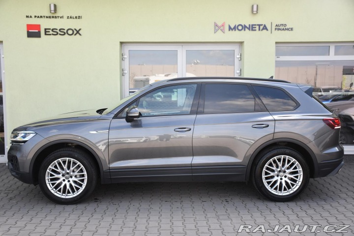 Volkswagen Touareg 3.0TDi 4MOTION ČR TAŽNÉ 2020