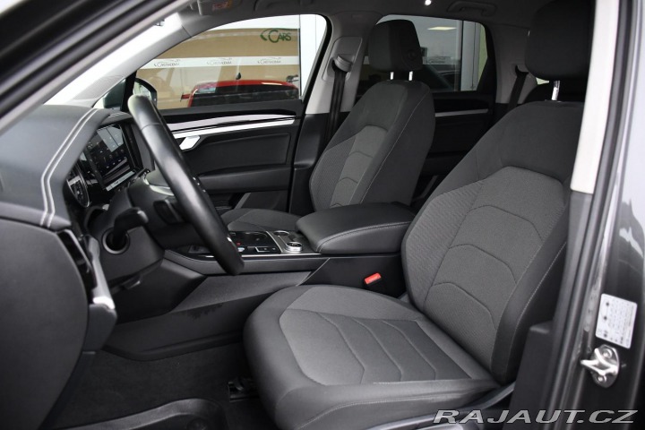 Volkswagen Touareg 3.0TDi 4MOTION REZERVACE 2020