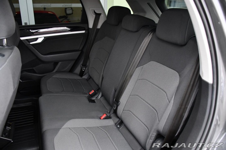 Volkswagen Touareg 3.0TDi 4MOTION REZERVACE 2020