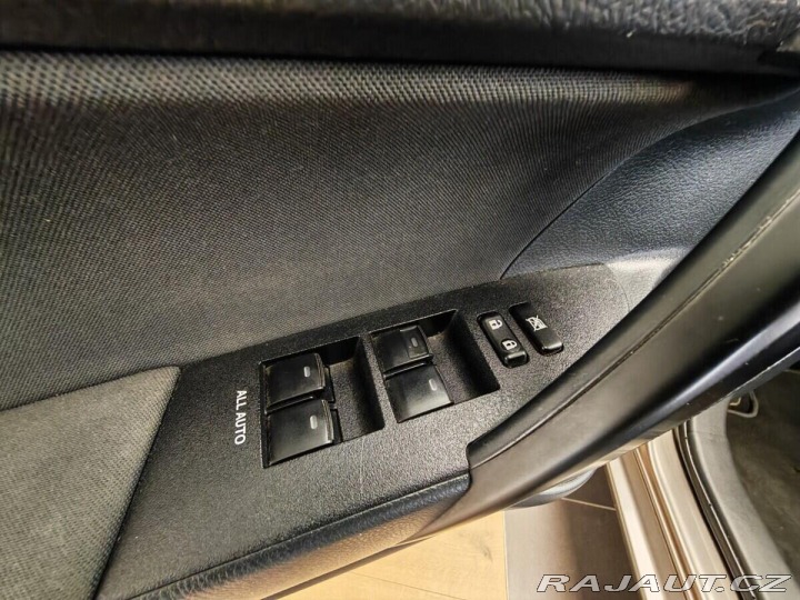 Toyota Corolla 1.6 Valv. Active s pakete 2018