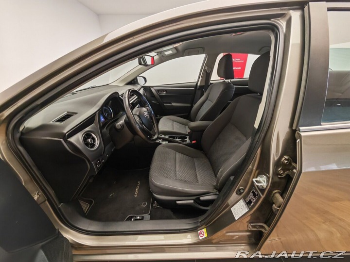 Toyota Corolla 1.6 Valv. Active s pakete 2018