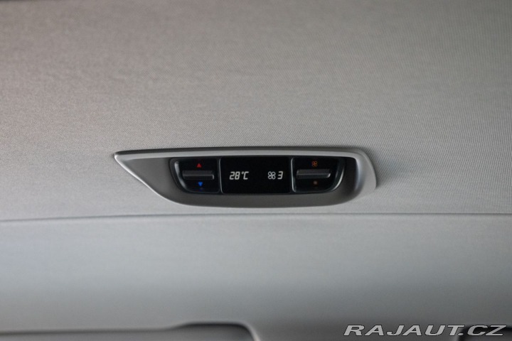 Mercedes-Benz V V 220d TAŽNÉ*KAMERA*7.MÍS 2016