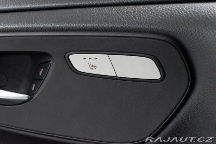 Mercedes-Benz V V 220d TAŽNÉ*KAMERA*7.MÍS 2016