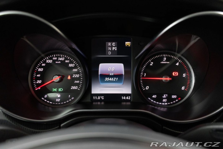 Mercedes-Benz V V 220d TAŽNÉ*KAMERA*7.MÍS 2016