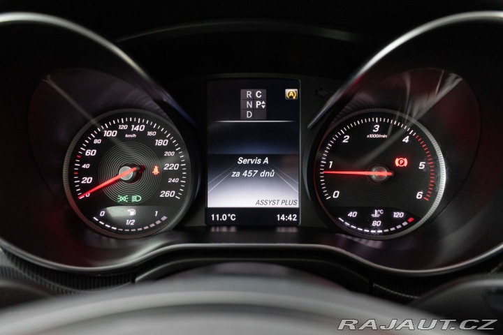 Mercedes-Benz V V 220d TAŽNÉ*KAMERA*7.MÍS 2016