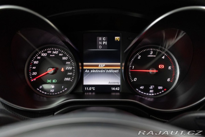 Mercedes-Benz V V 220d TAŽNÉ*KAMERA*7.MÍS 2016