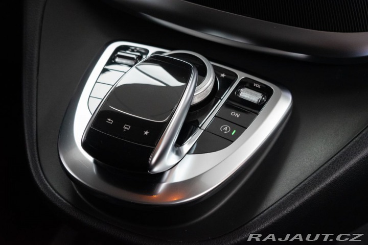 Mercedes-Benz V V 220d TAŽNÉ*KAMERA*7.MÍS 2016