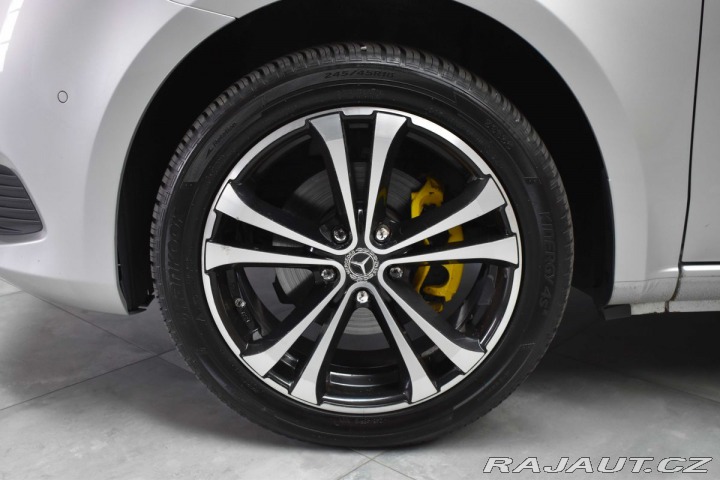 Mercedes-Benz V V 220d TAŽNÉ*KAMERA*7.MÍS 2016