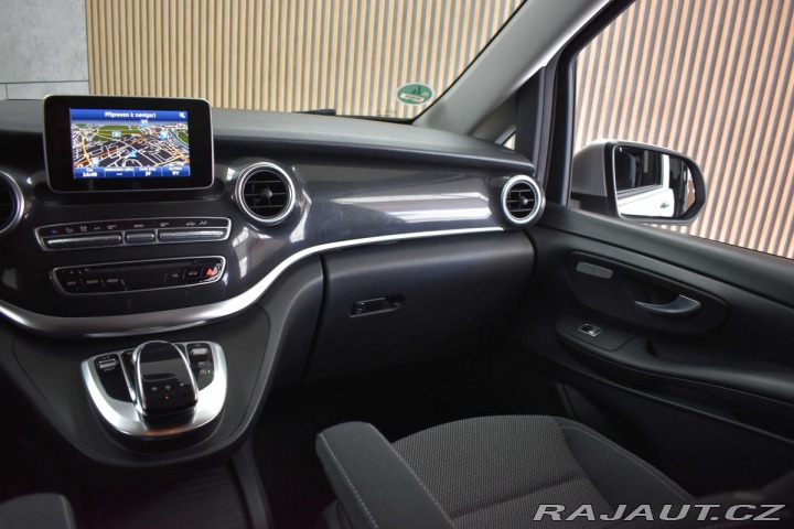 Mercedes-Benz V V 220d TAŽNÉ*KAMERA*7.MÍS 2016